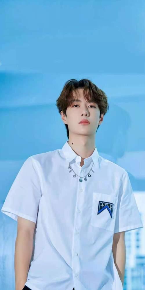 圈内人如何爆料王一博,揭秘明星背后的真实故事 第2张 圈内人如何爆料王一博,揭秘明星背后的真实故事 第2张